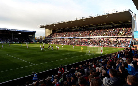 速崭露头角 速崭露头角